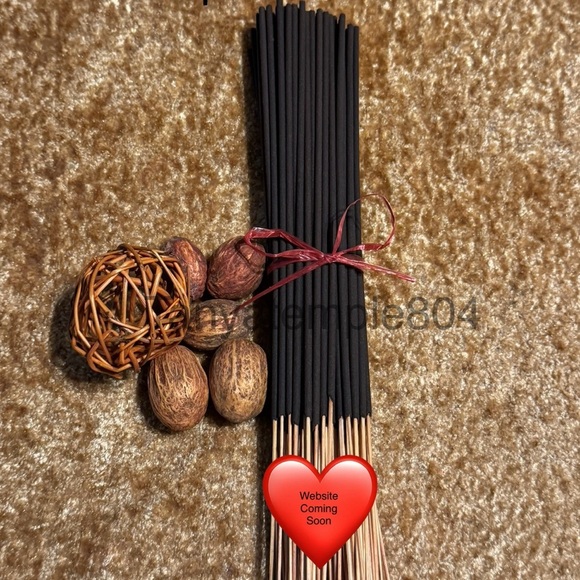 Natural Brown Kemptian Exotic Incense Bundle of 80-100 11 inch sticks - Picture 3 of 5